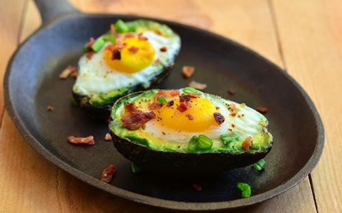 Kreatív ajándék ötletek - reggeli Nőnapra